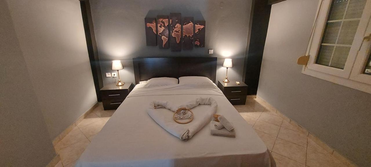 3 Keys Apartment Chalkida Bagian luar foto
