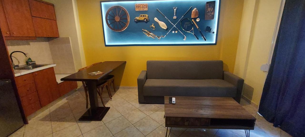 3 Keys Apartment Chalkida Bagian luar foto